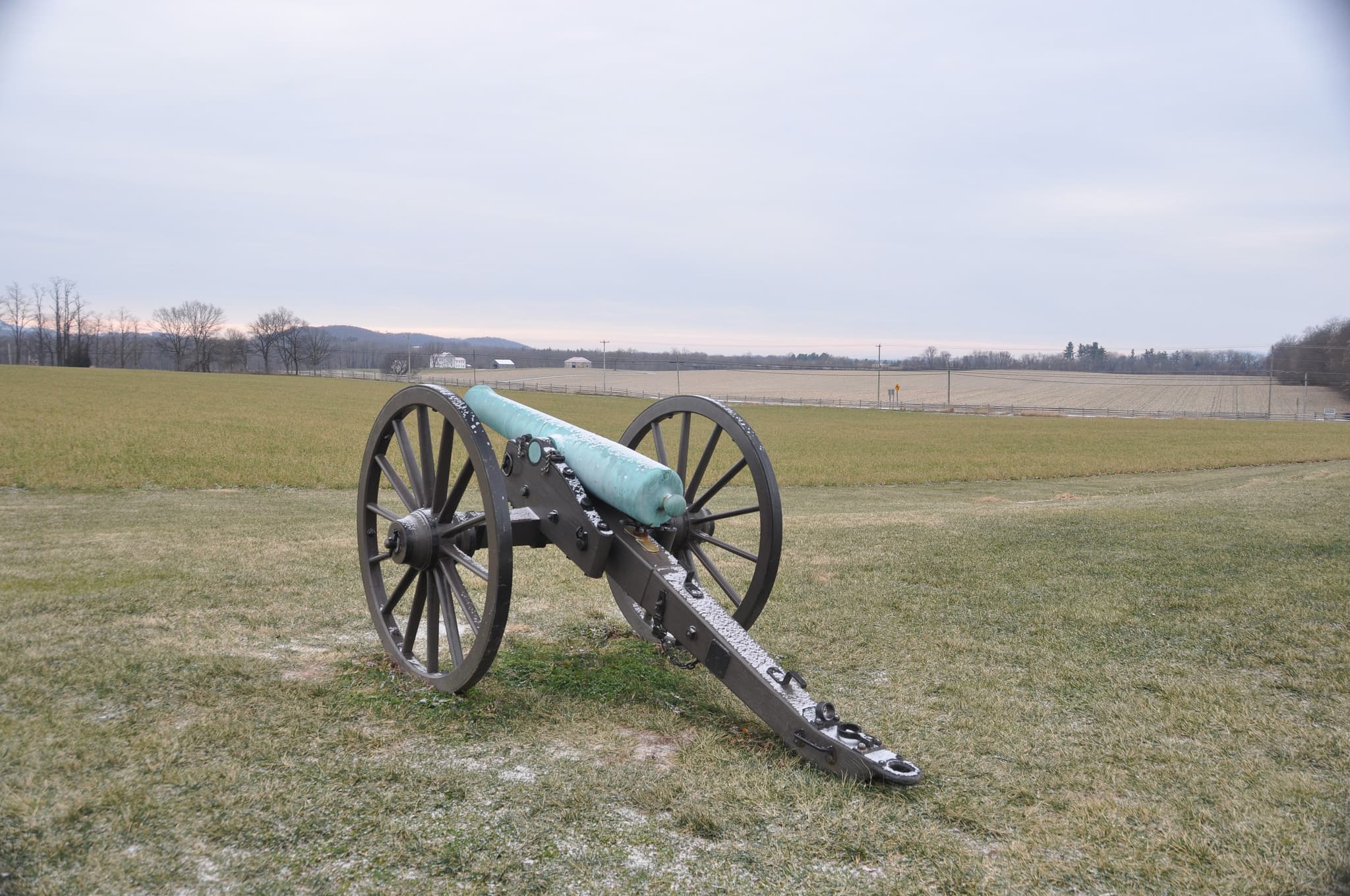 East Best Farm - Confederate Cannon