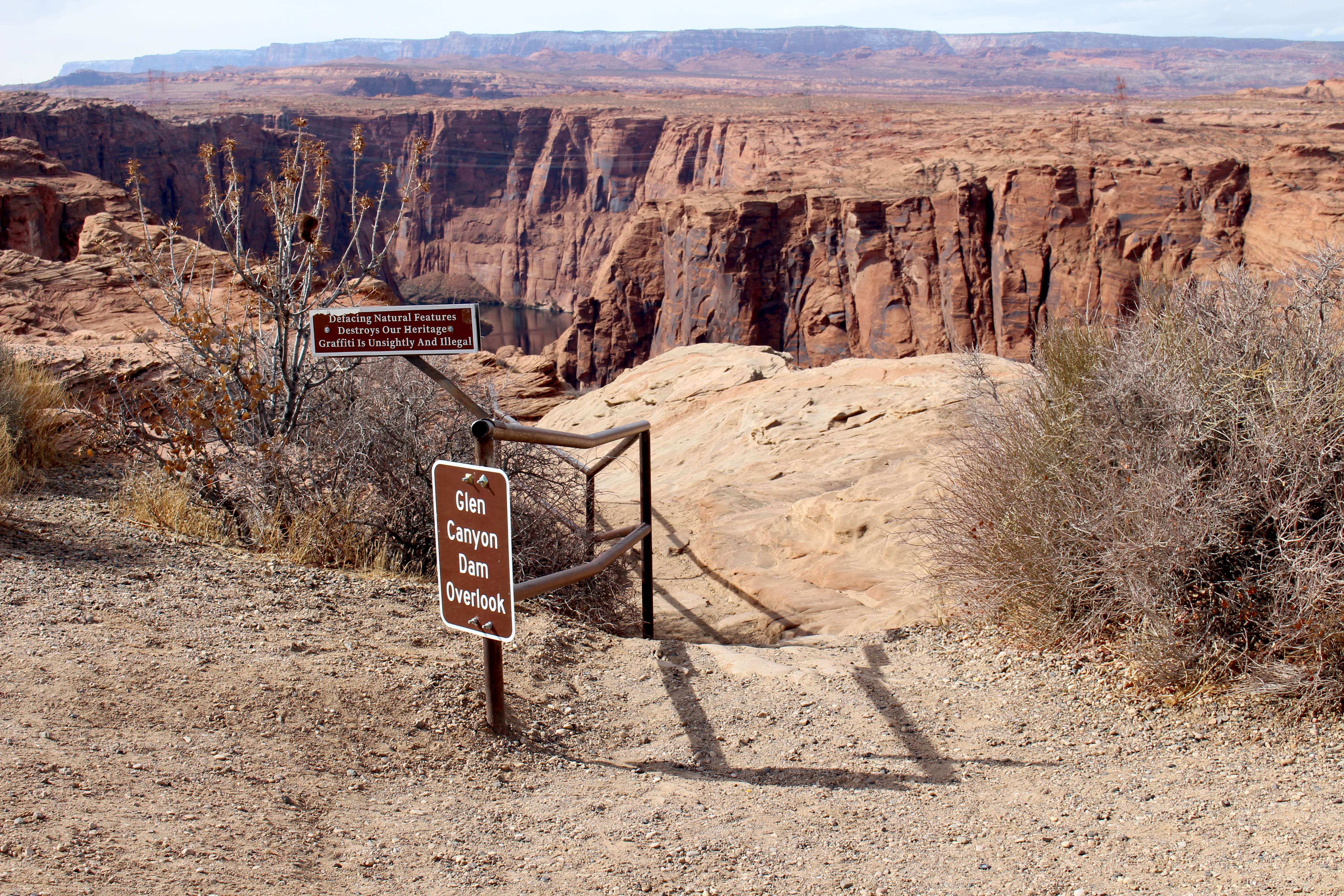 Dam Overlook Trailhead