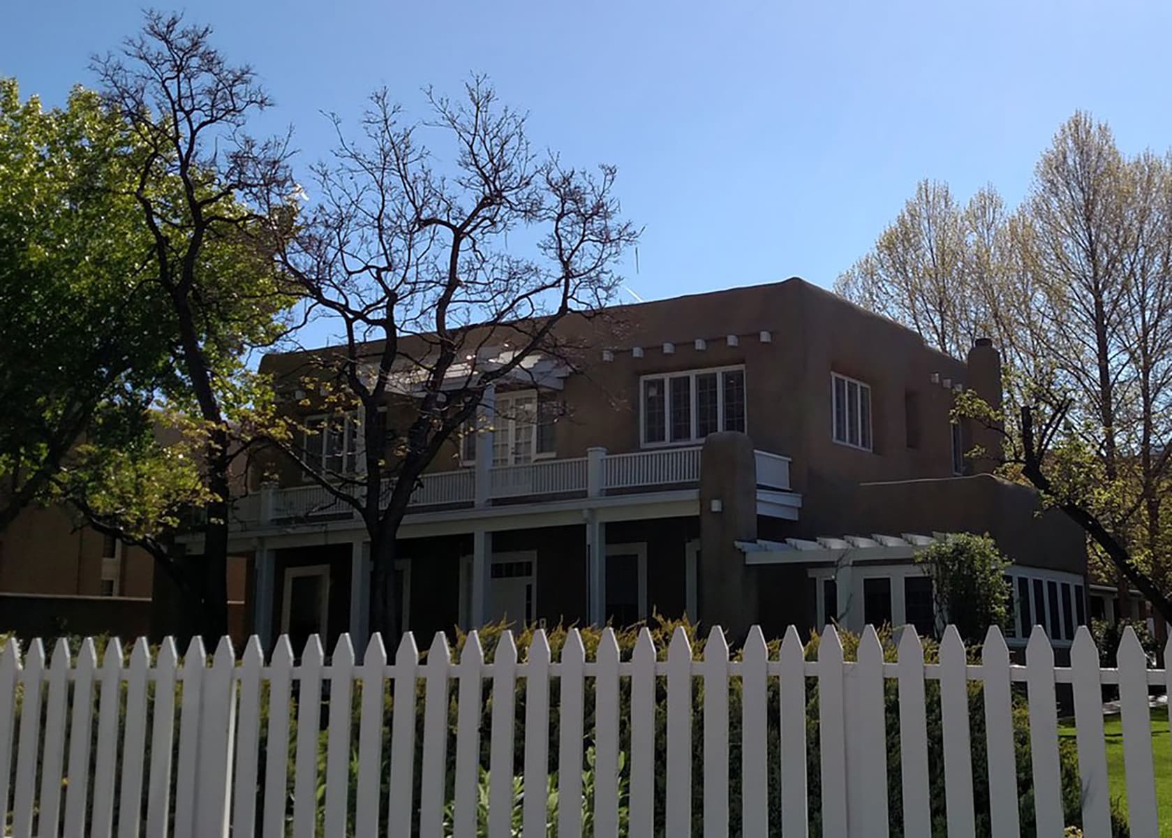 Alfred Bergere House (Georgia O’Keeffe Research Center)