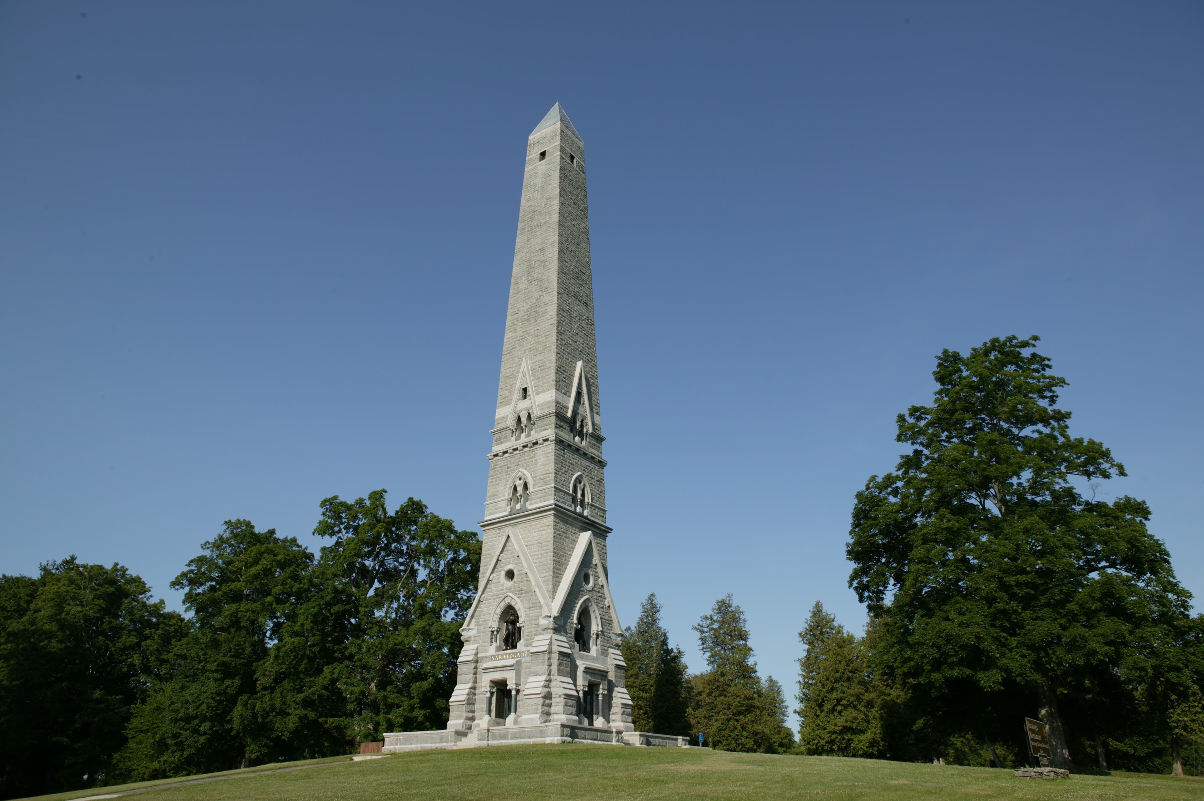 Saratoga Monument