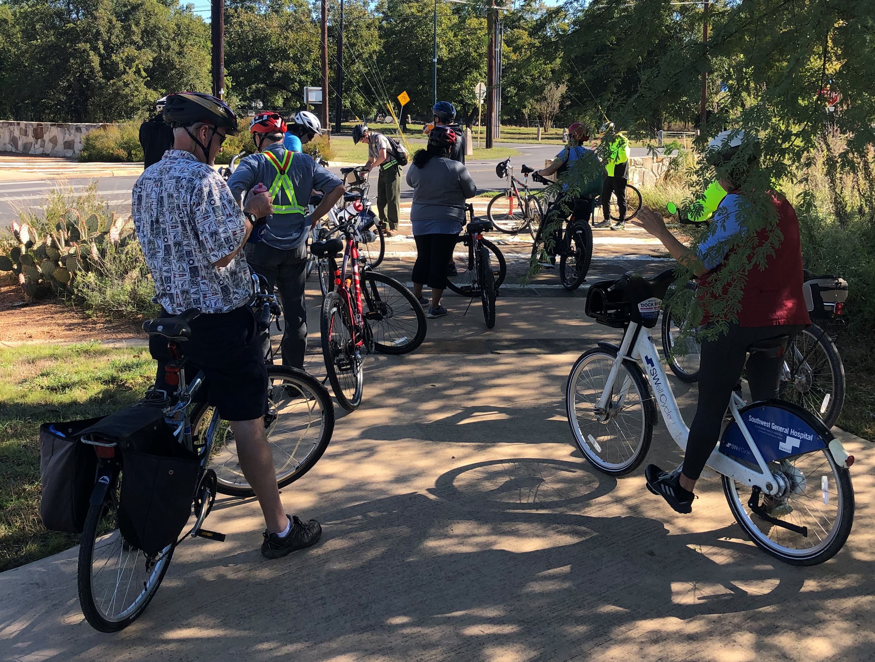 Acequia Trail Trailhead - Mission San Juan