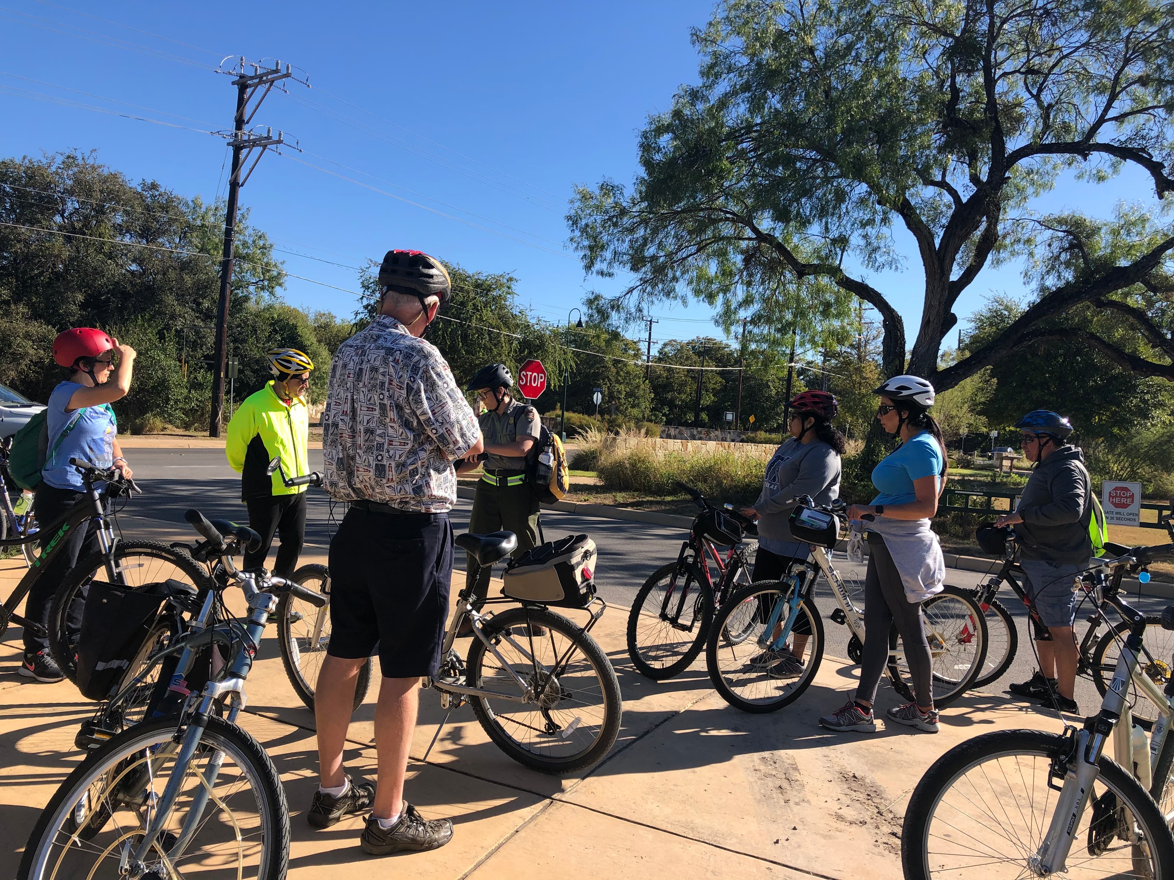 Graf Road Trailhead - San Antonio River Hike & Bike