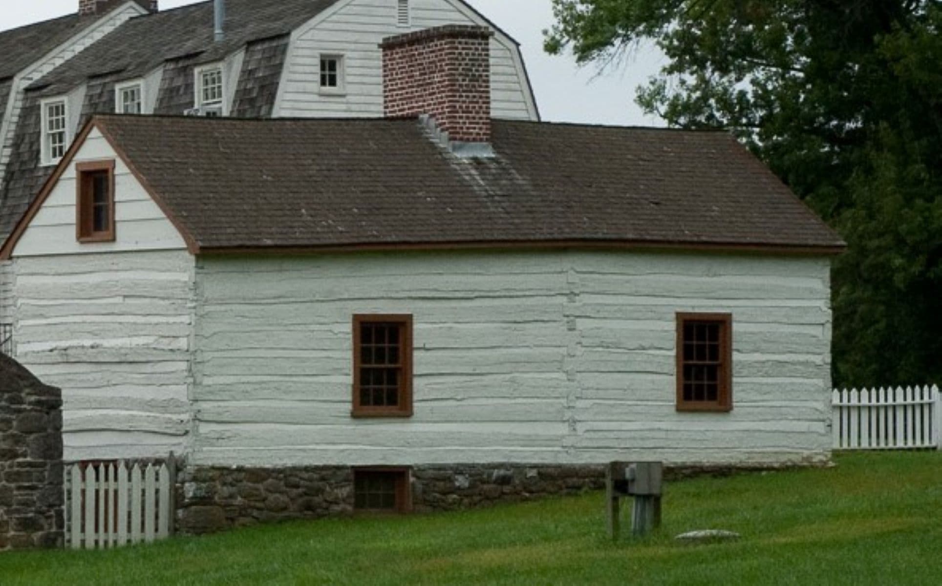 Log Cabin