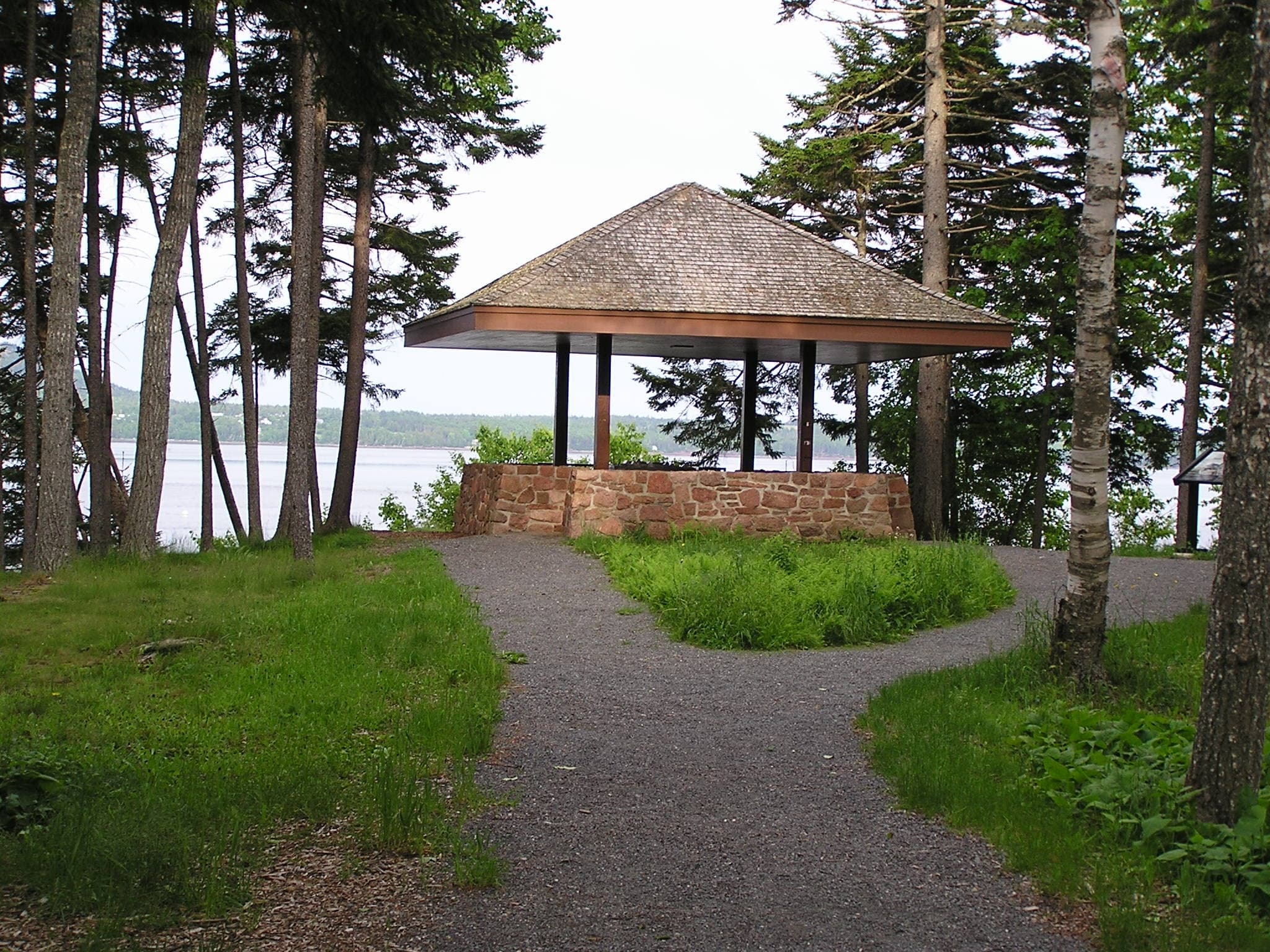 Interpretive Trail Shelter and Viewpoint