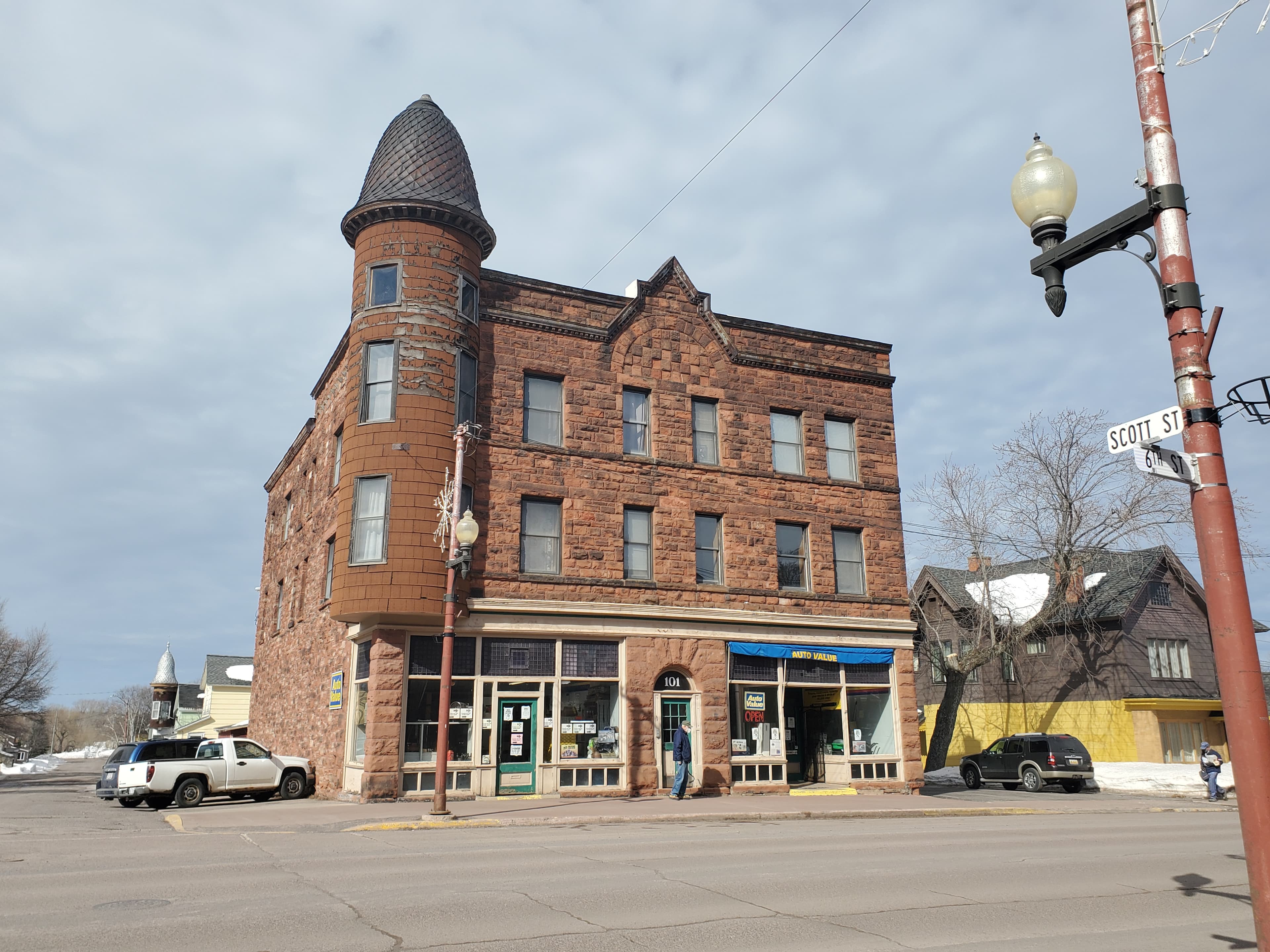 101 6th St. Kinsman Block