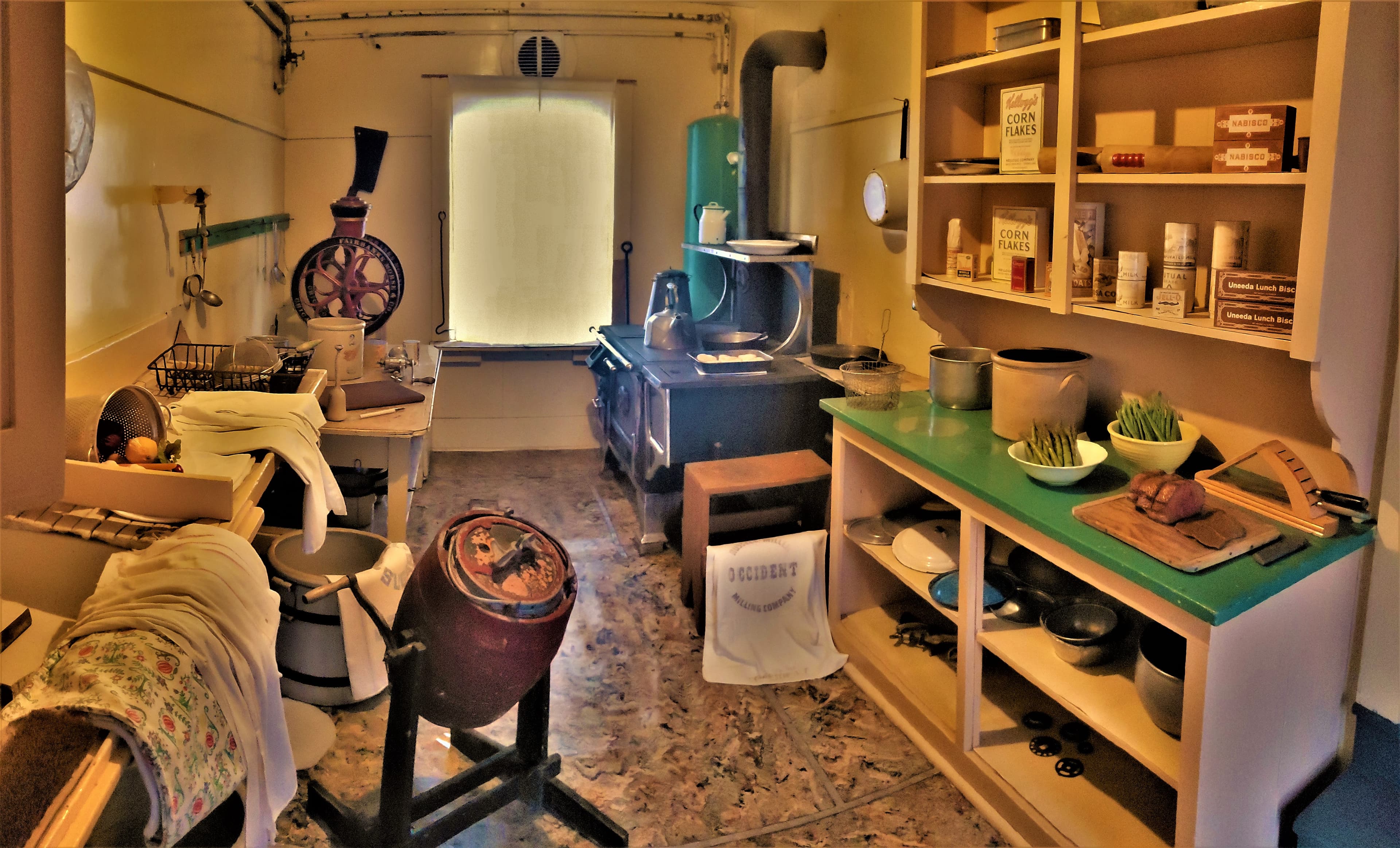 Bunkhouse Kitchen