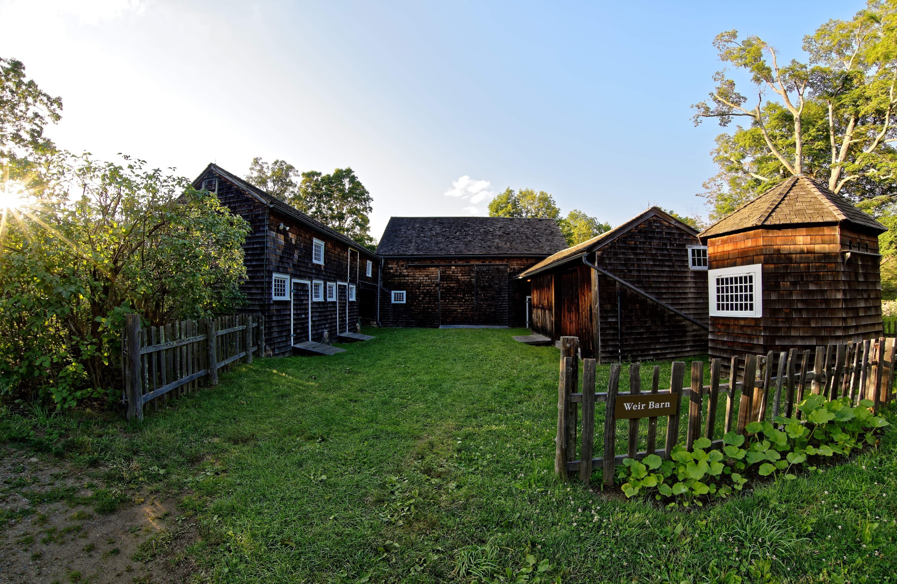 Weir Barn