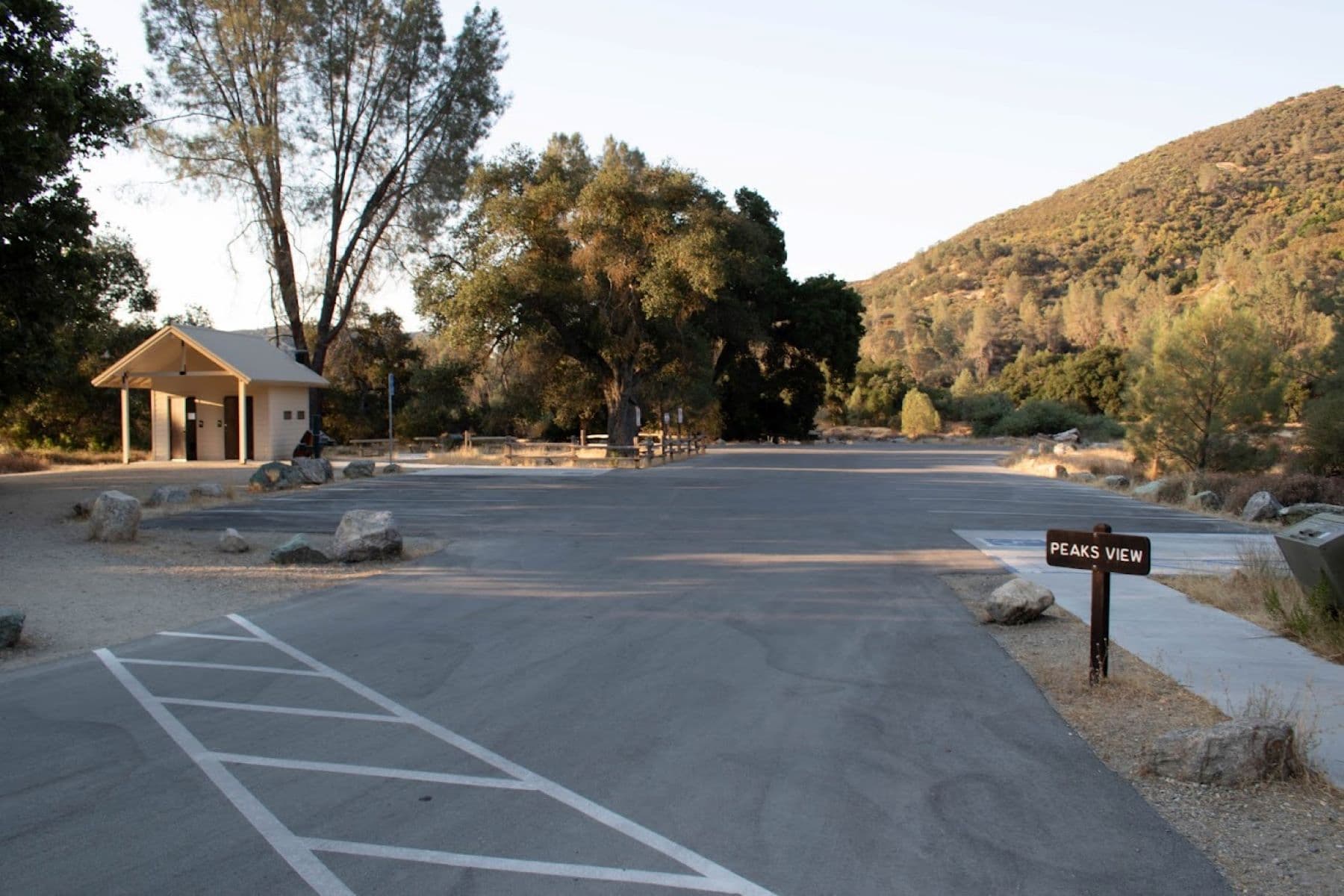 Peaks View Parking Area