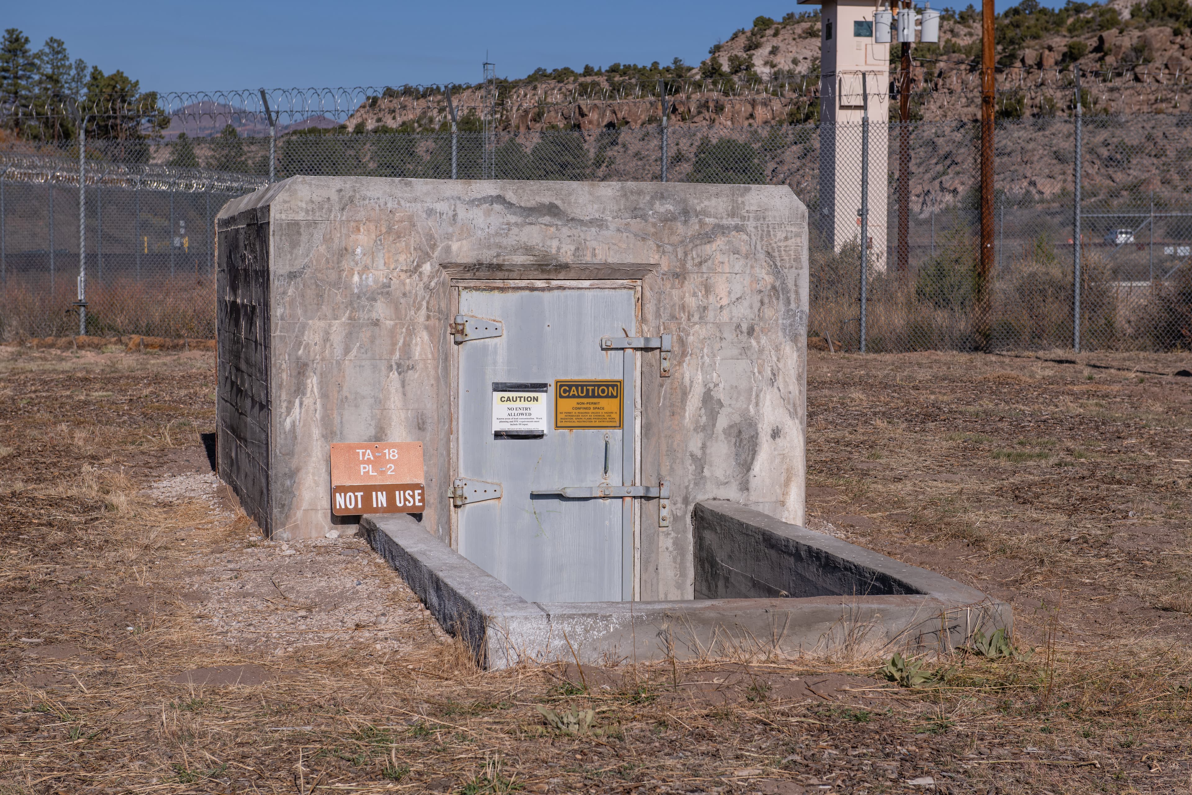 Battleship Bunker - Magnetic Method