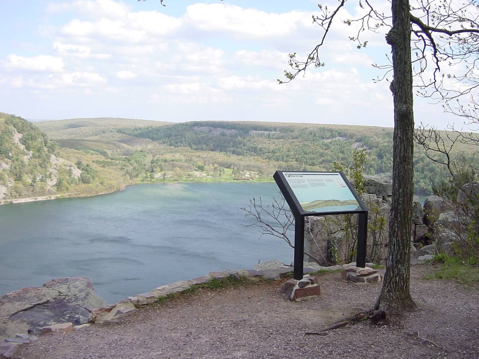 Devil's Lake State Park