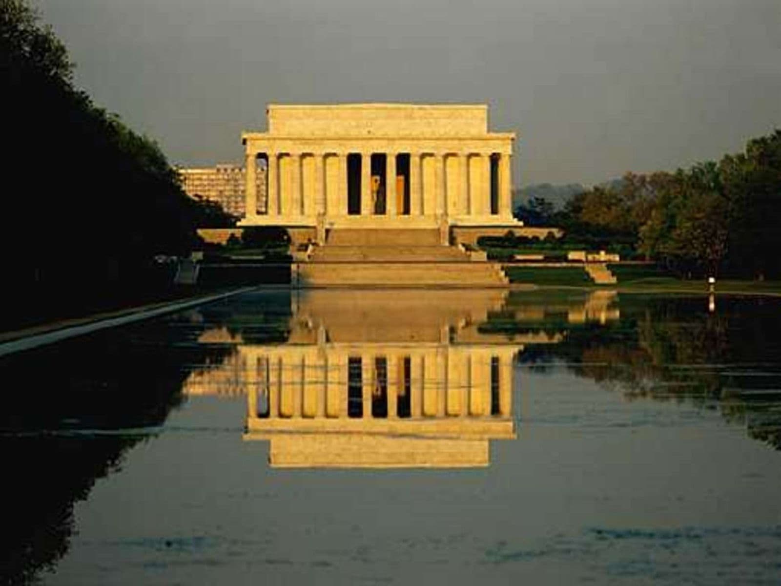 Lincoln Memorial Reflecting Pool