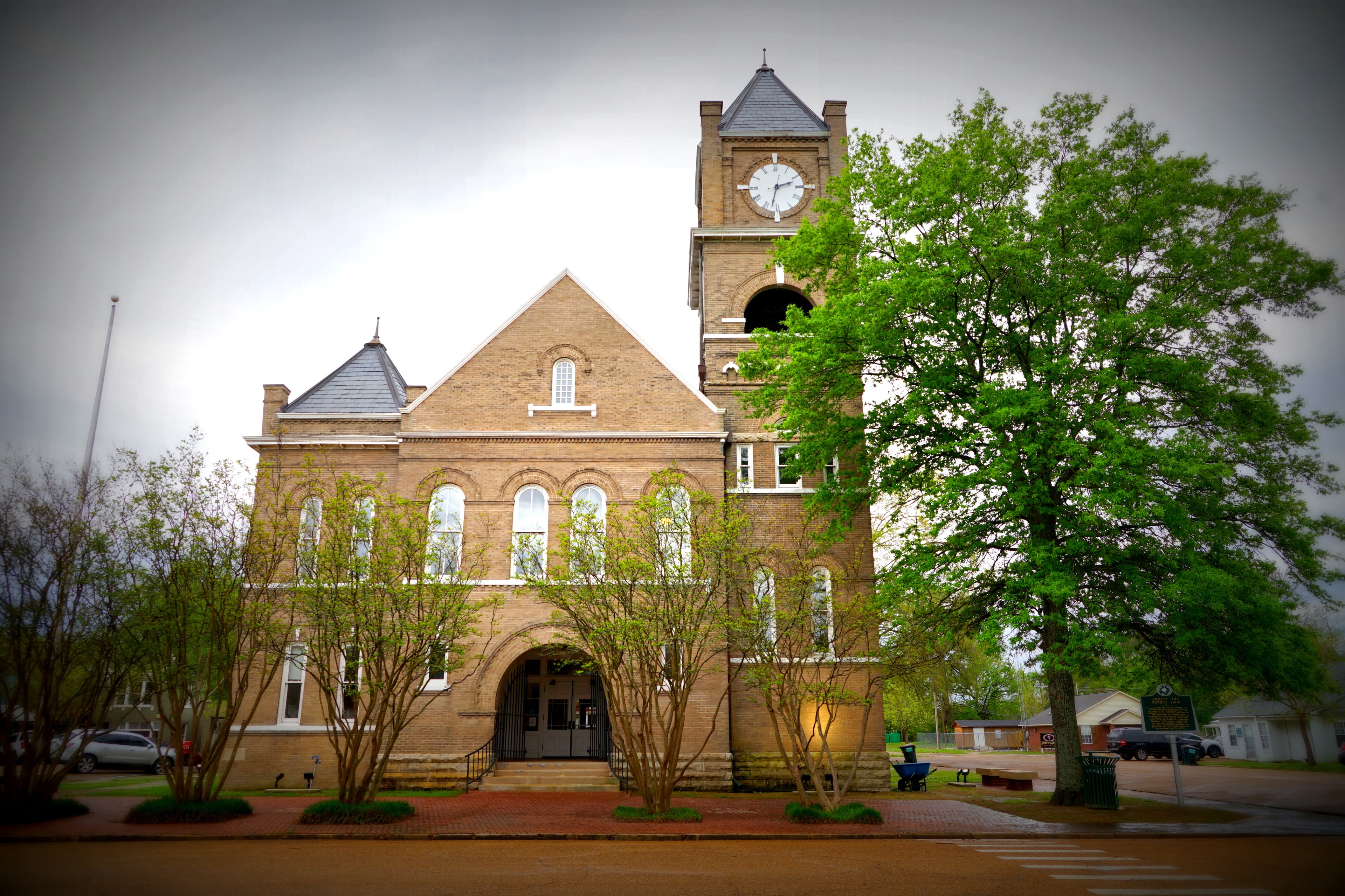 Tallahatchie County Courthouse