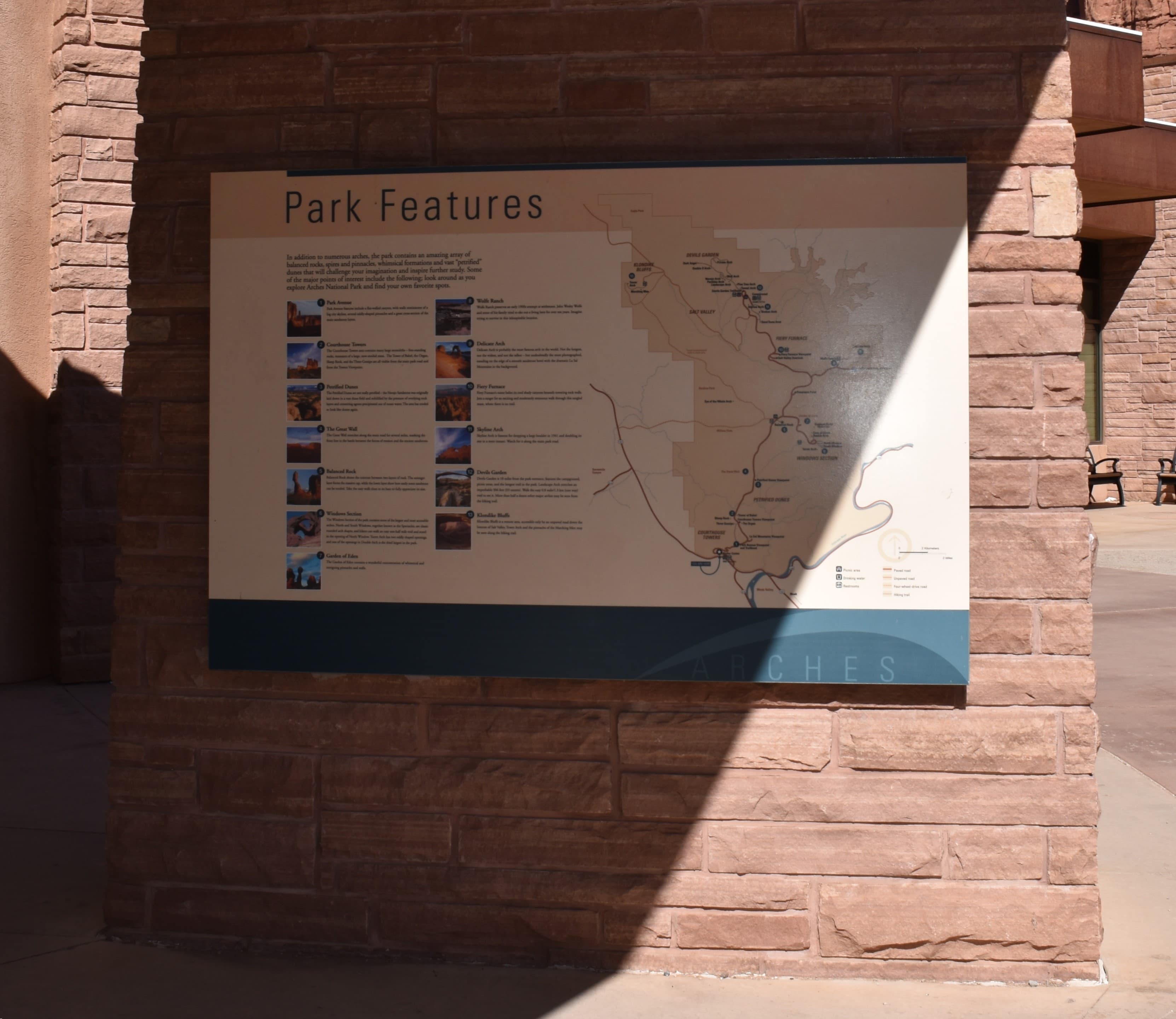 Arches Visitor Center Exterior Zone 2