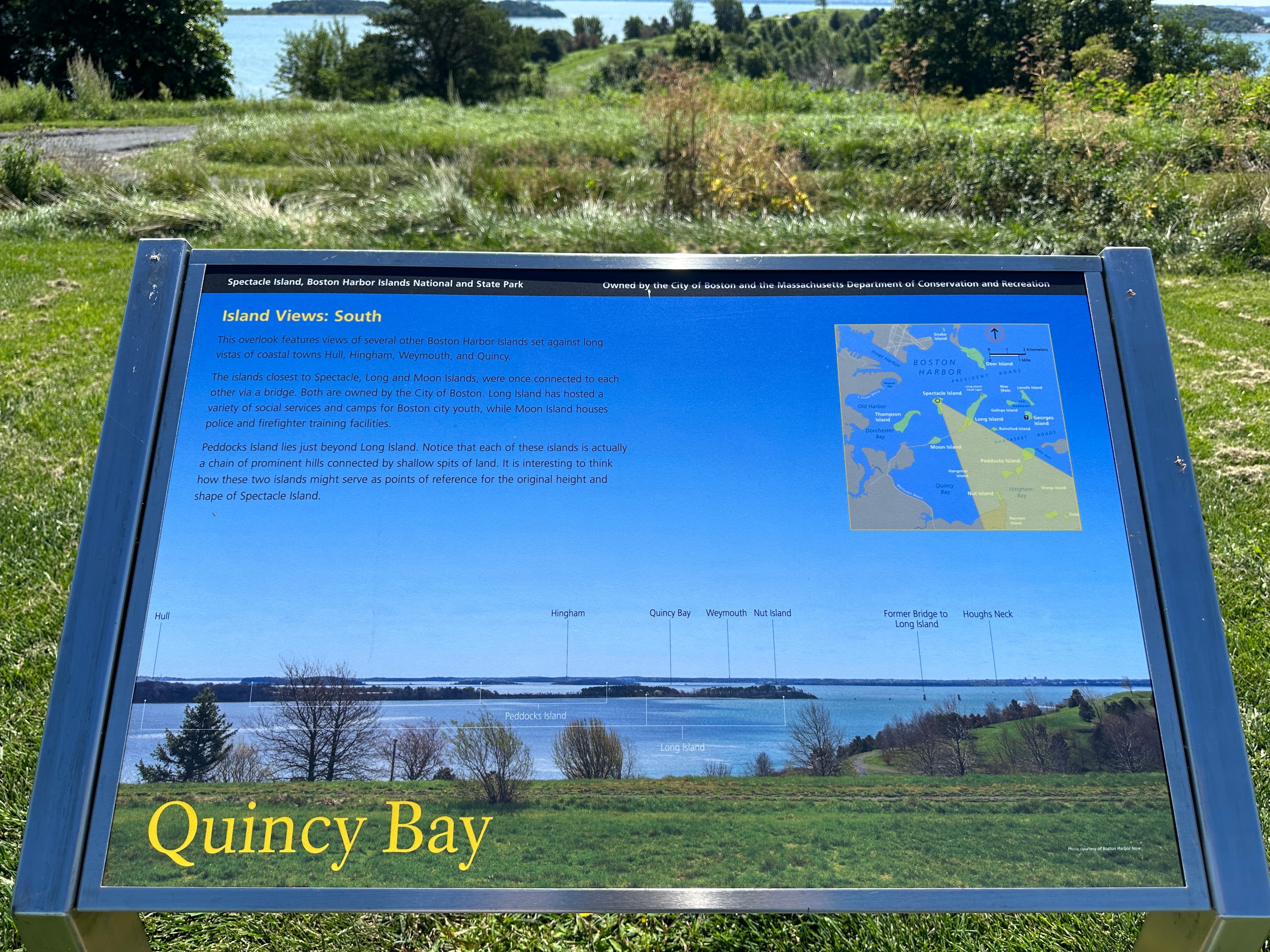 "Quincy Bay" Sign