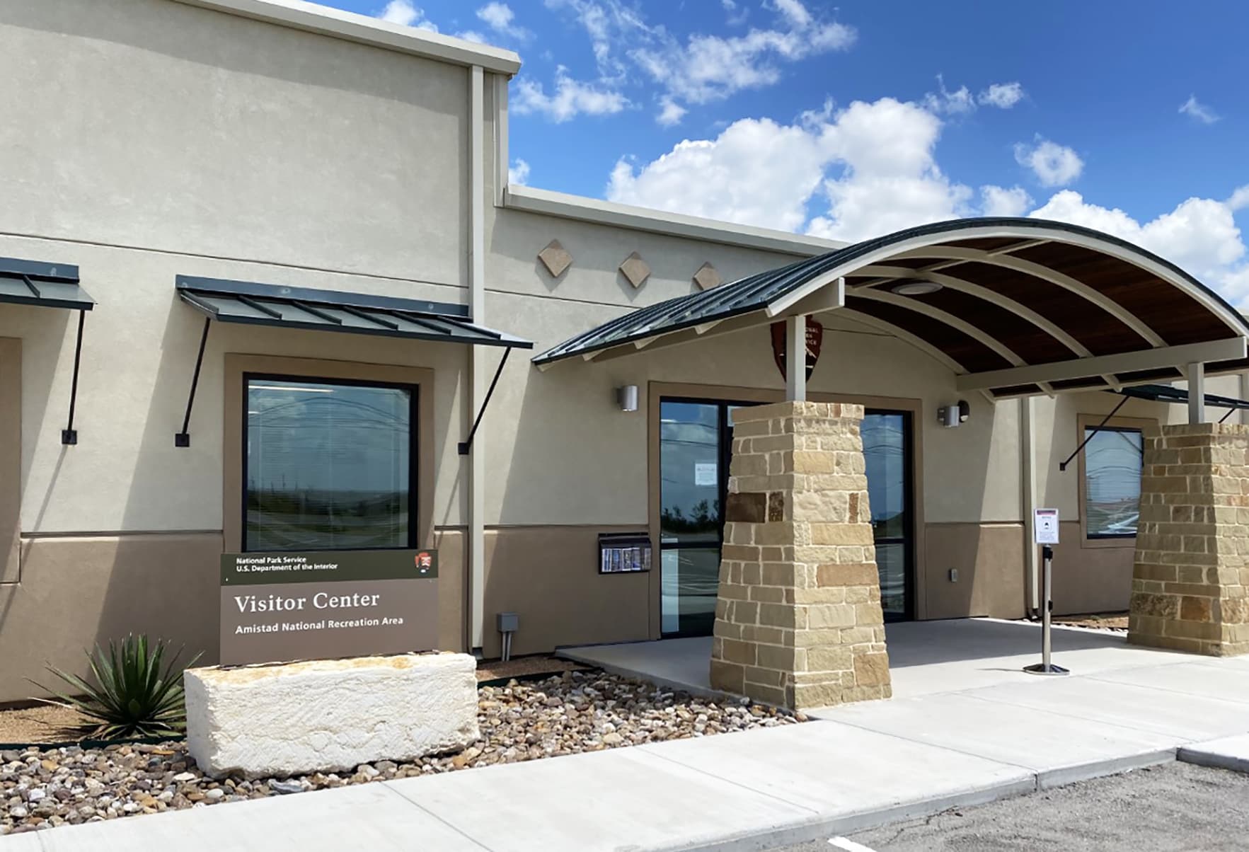 Amistad Visitor Center