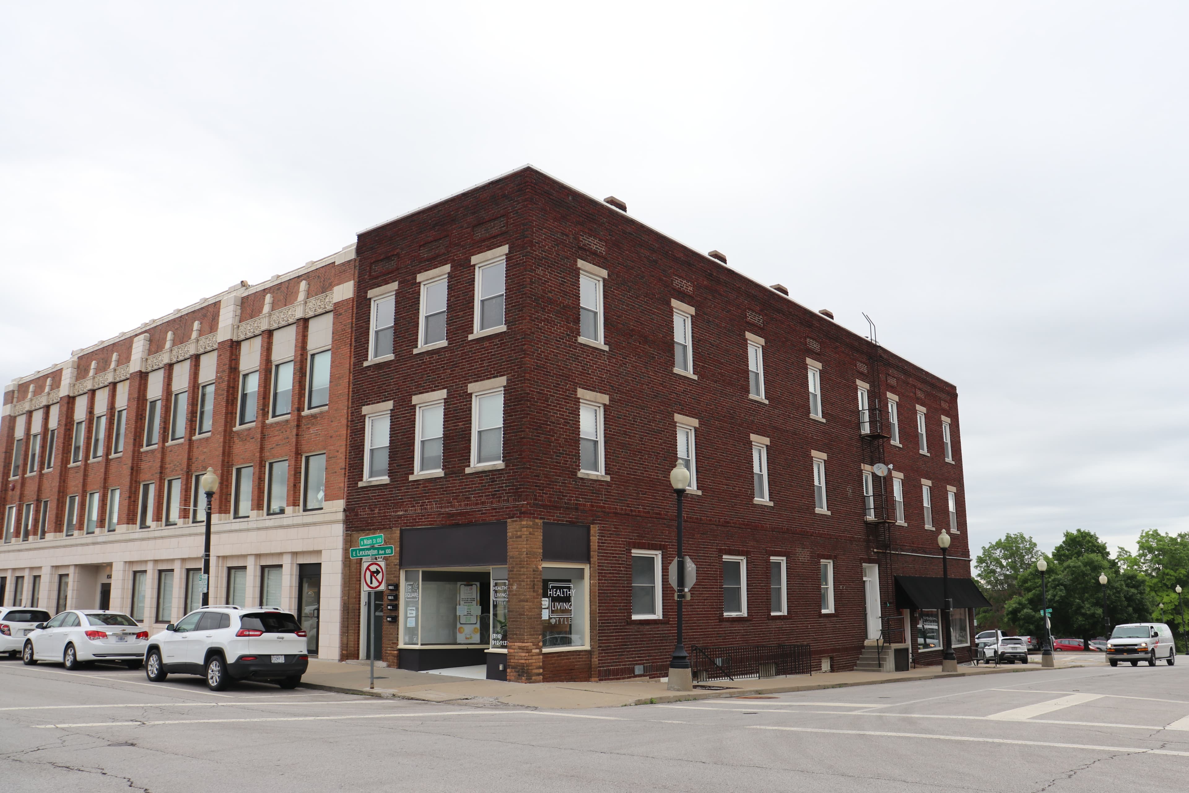 Farmers and Merchants Bank Building