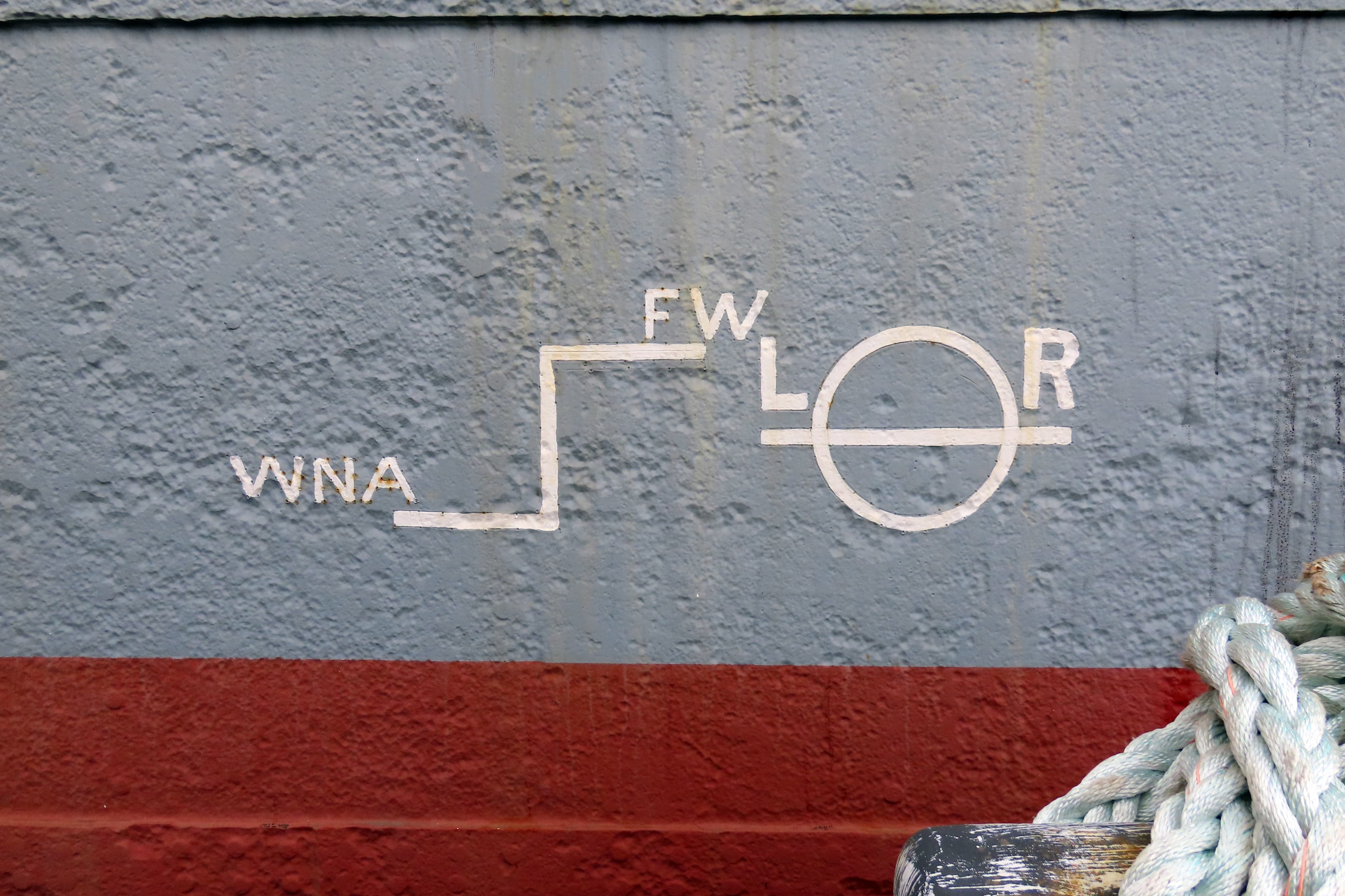 Balclutha's Plimsoll Line