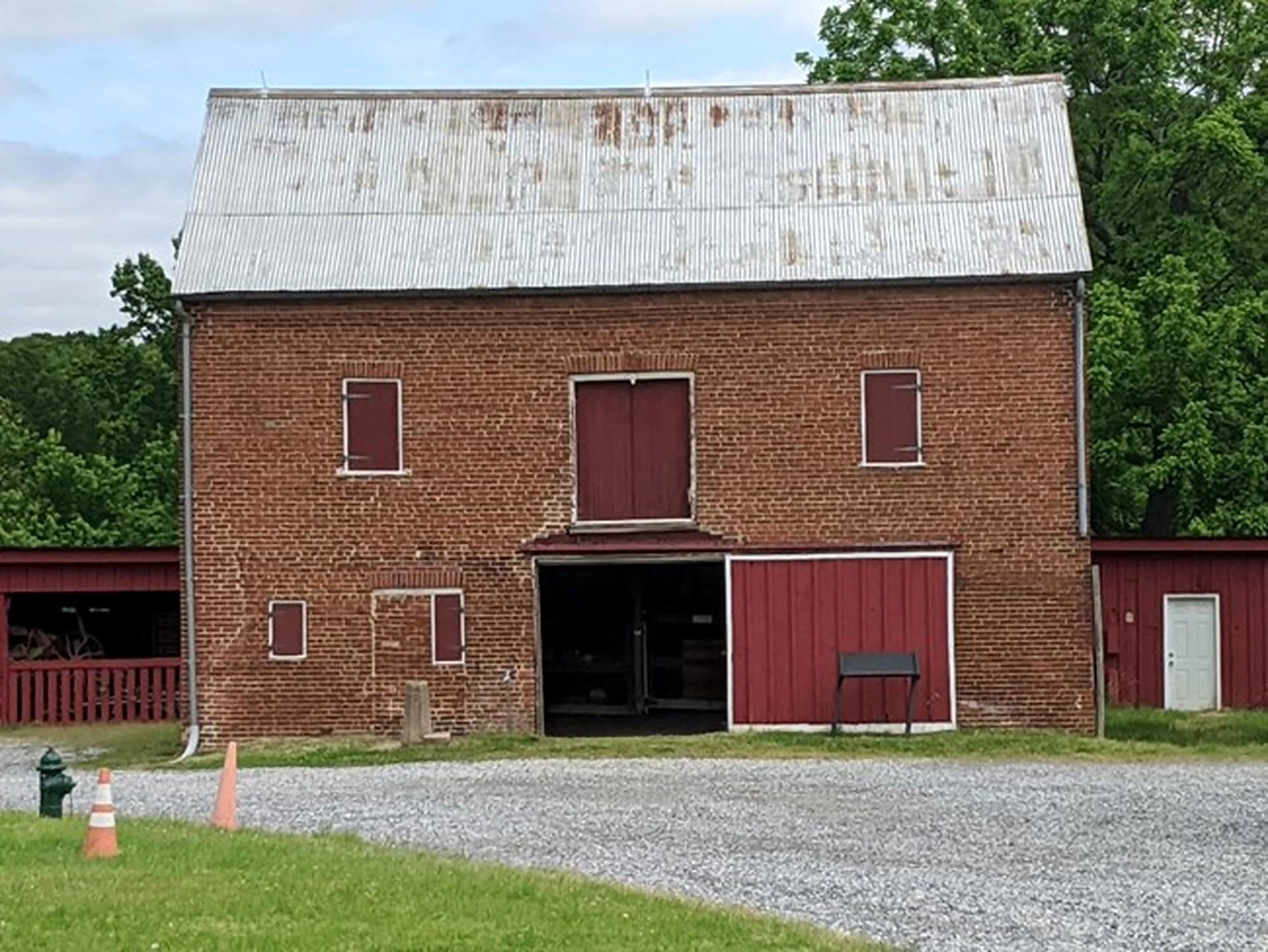 Oxon Hill Brick Stable