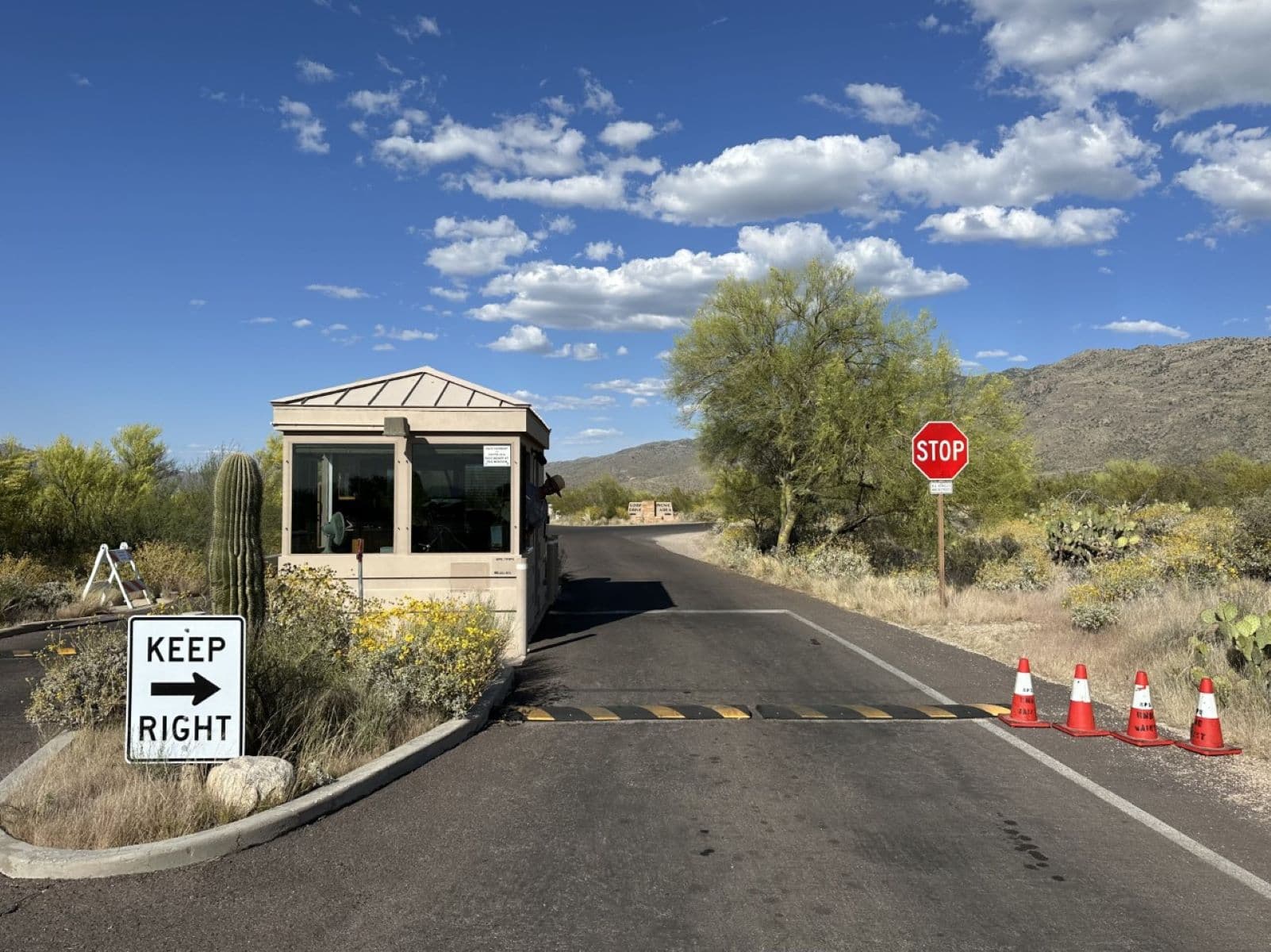 Fee Kiosk, Rincon Mountain District