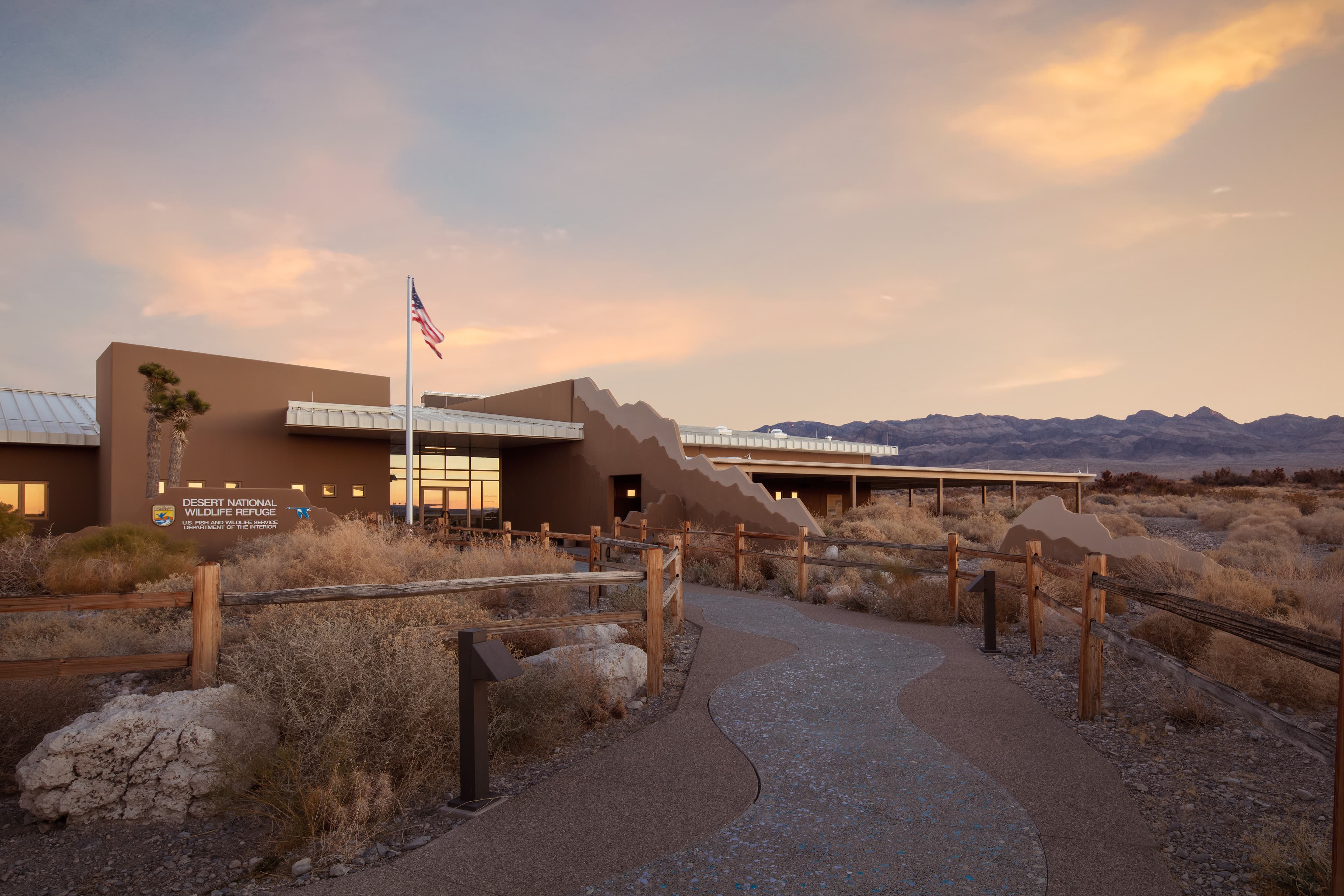 Corn Creek Visitor Center - US Fish & Wildlife Service