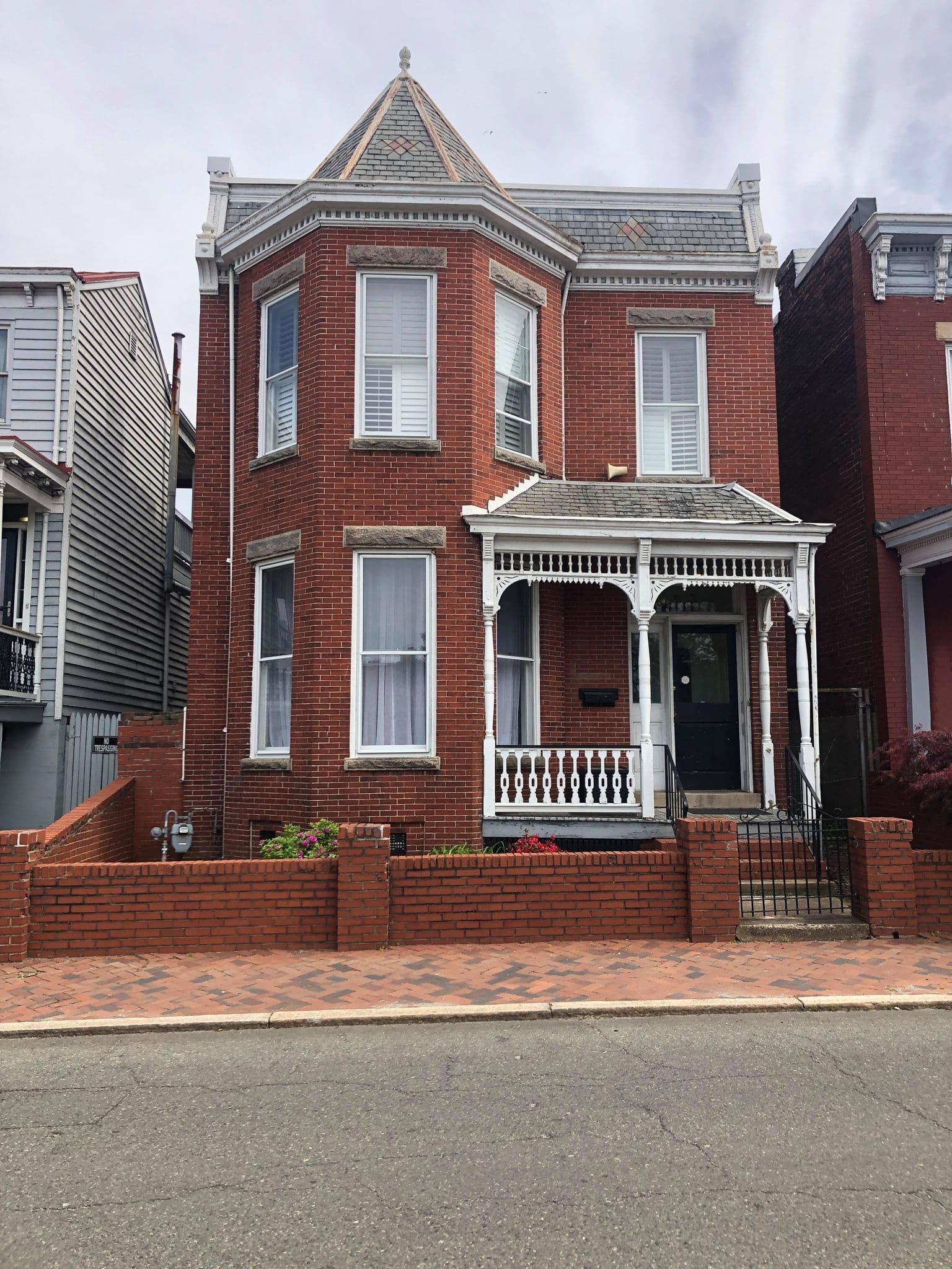 513 North Adams Street