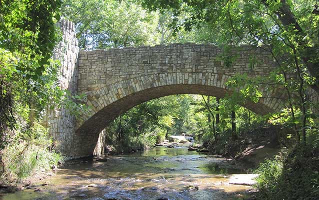 Chickasaw's Lincoln Bridge